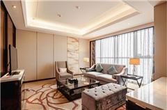 Deluxe River-view Suite