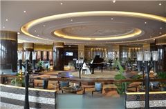 Lobby-Lounge