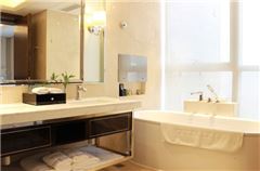 Deluxe River-view Standard Room