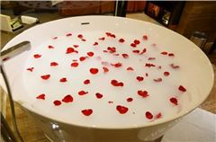 Lover Thematic Room
