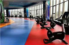 Fitnessstudio