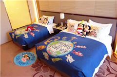 Paul Frank Family Twin Room