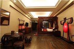 Royal Room