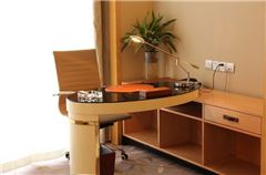 Business Standard Room