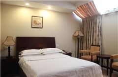 Business Queen Room