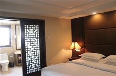 Forbidden City-view Suit