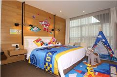 Super Wings Suite