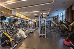 Fitnessstudio