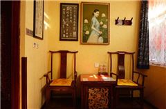 Chinese Deluxe Honeymoon Room