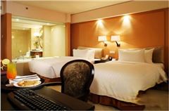 Deluxe Room - Twin Bed