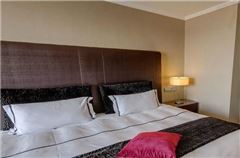 Business Room