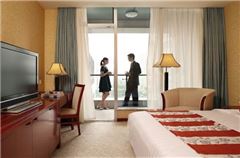 Panoramic Room