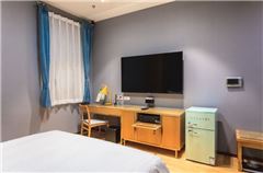 Health Queen Room