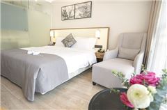 Fashion Queen Room