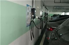 Parking lot