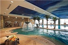 piscine intérieure