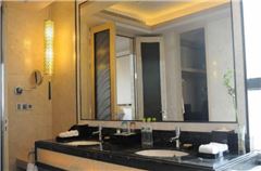 Superior Deluxe River-view Room
