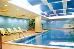 Indoor swimming pool