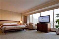 Panoramic Room