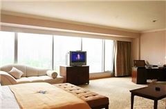 Panoramic Room