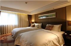 Superior  Twin  Suite