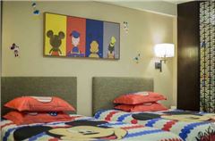 Mickey baby Family Room