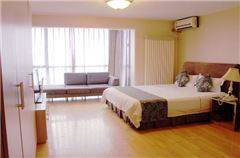 Business Queen Room