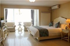 Premier Deluxe Room