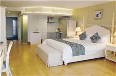 Premier Deluxe Room