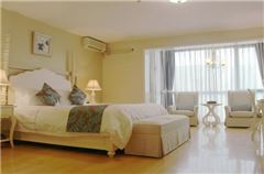 Premier Deluxe Room