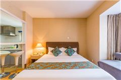 Promotion Queen Room