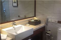 Lake-view Room