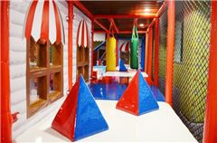 Aire de jeux pour enfants / club pour enfants