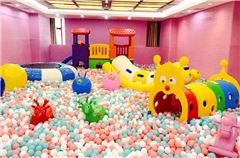 Parco giochi per bambini / miniclub