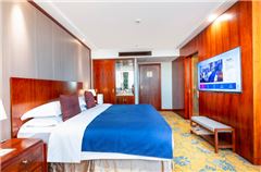 Business Queen Room