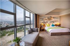 Executive Panoramic Suite