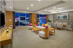 Executive Panoramic Suite
