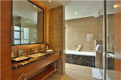 Executive Panoramic Suite