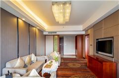 Superior Panoramic Suite