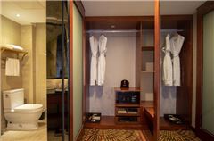 Thematic Couple Room