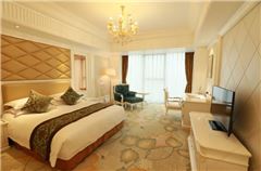 Executive Queen Room