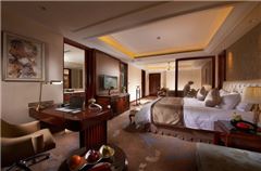 Executive Queen Room