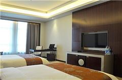 Deluxe Twin Room A