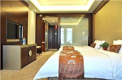 Deluxe Twin Room A