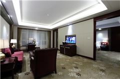 Executive Twin Suite B