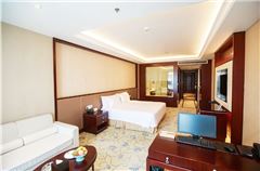 Executive Queen Room