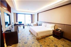 Executive Queen Room