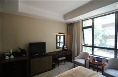 Superior Business Room