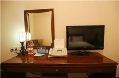 Executive Queen Room