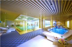 Indoor swimming pool